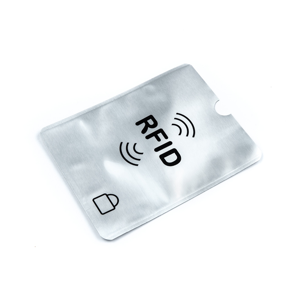 Ochranný obal na biometrické pasy blokující RFID a NFC signál