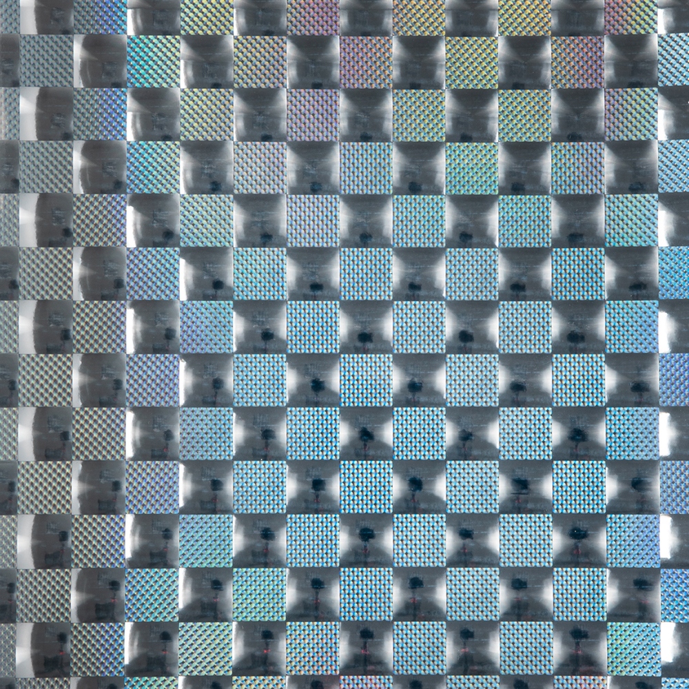 Univerzální hologramová samolepící fólie na metry motiv - čtvercové čočky