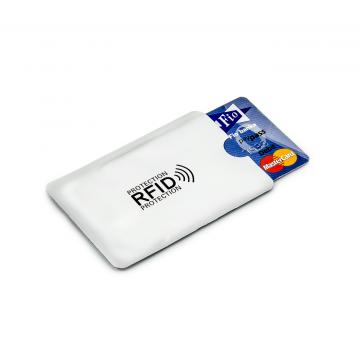 Bezpečnostní obal na bezkontaktní kartu blokující RFID a NFC signál